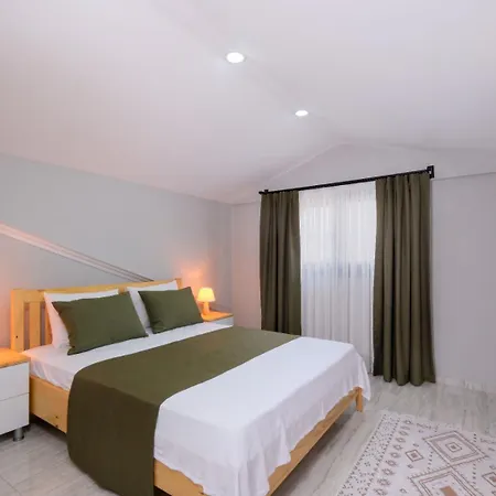 公寓式酒店 Roombnb *